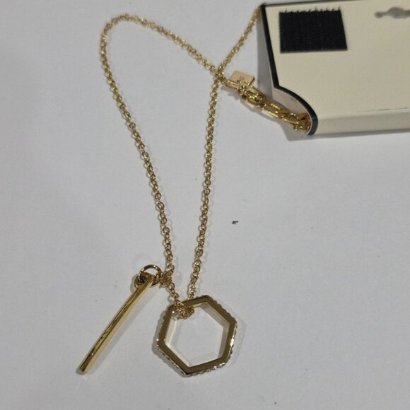 Minimalist Gold Geometric Crystal Pendant Necklace – Bar & Hexagon Charm Jewelry - Picture 9 of 9